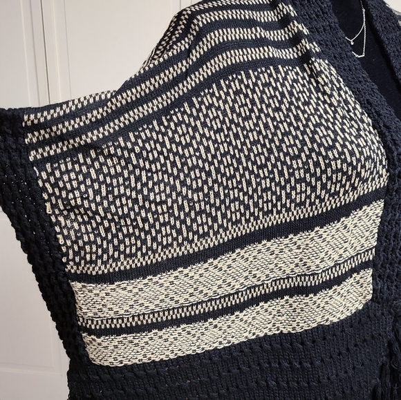 Verigo Allover Print Fringe Kimono Cardigan  NWT - Picture 6 of 7